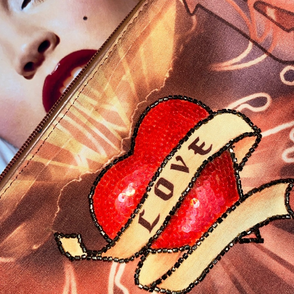 🌹🤎•🫦 Isabella Fiore x Love is in the air…Vibes 🫦•🌹♥️